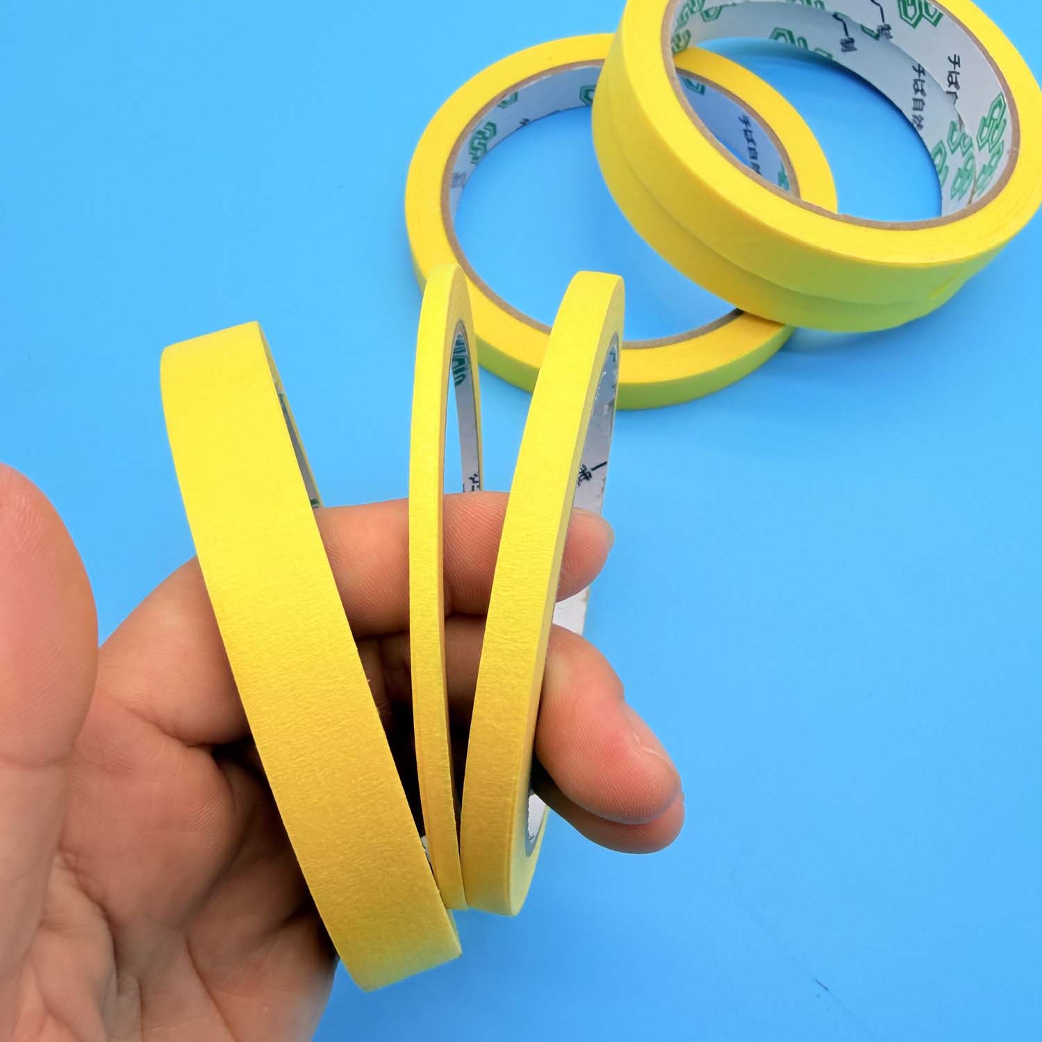 Nail Art Yellow - 3サイズの黄色いマスキングテープ - スプレーペイントマスキング、ネイルアート、衣類のカット、クリエイティブなDIYプロジェクト用の3ロールの紙製アートテープ