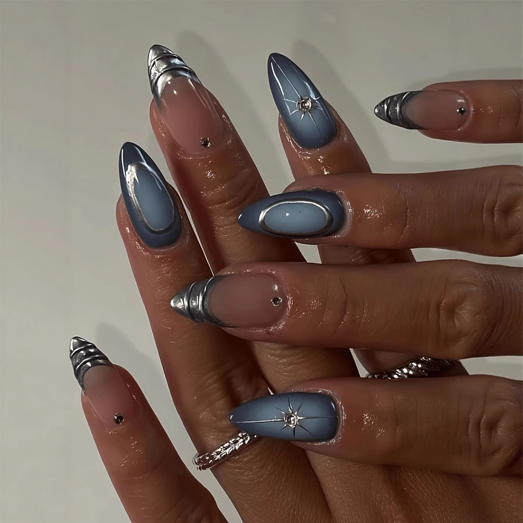 24枚入りショートアーモンドネイルセット、フルカバースターム - Nail Art Aesthetic のレビューと価格