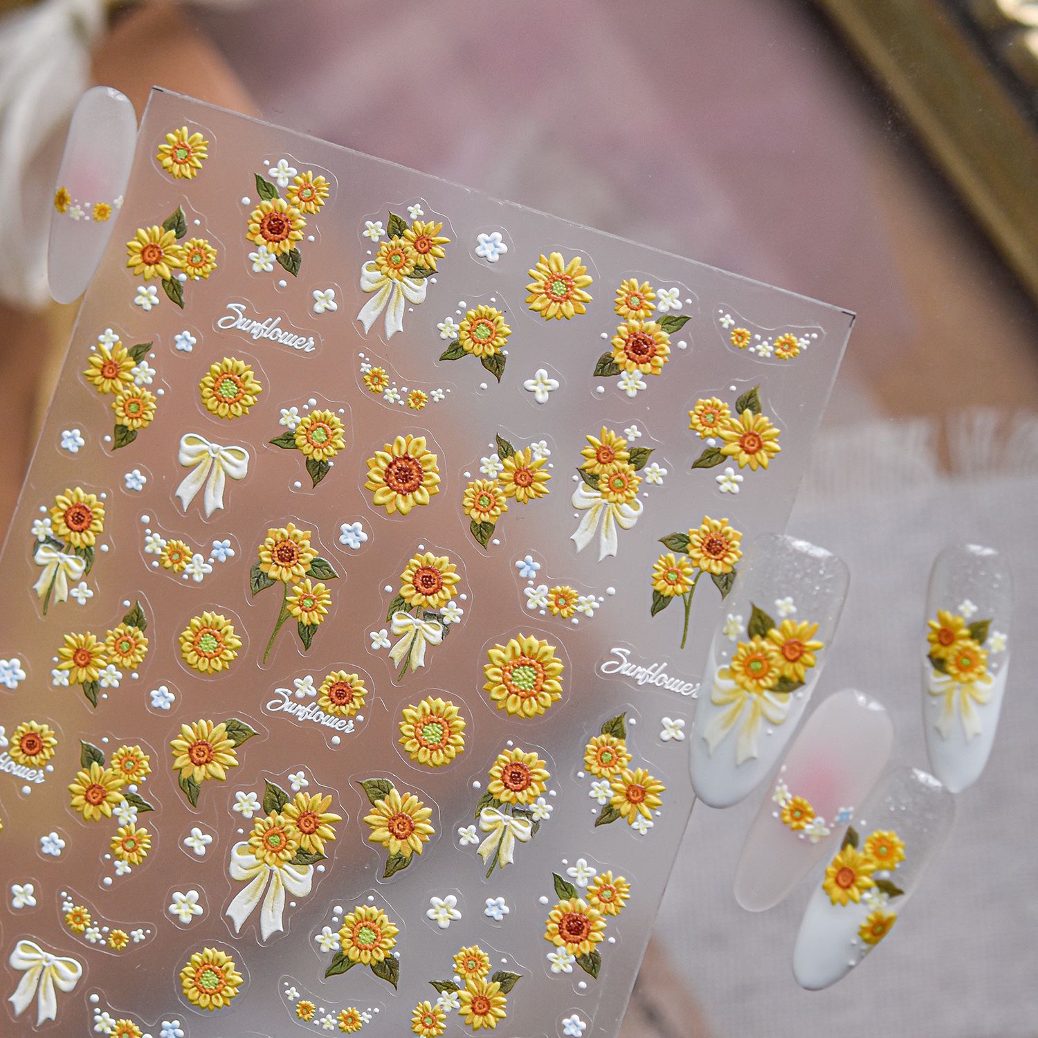 1 個夏 5D エンボス加工花ネイルステッカー黄色デイジー花 - Nail Art Yellow のレビューと価格
