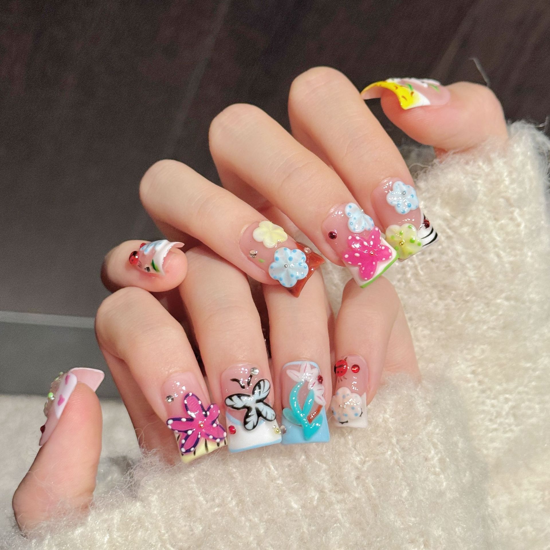 10個入り ダックハンドメイドつけ爪、花蝶の夢、フェスティバ - Nail Art Design のレビューと価格