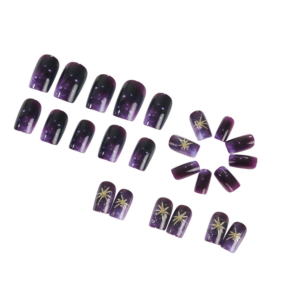 短いミディアムサイズのフェイクネイル、グラデーションパープル - Nail Art Maroon のレビューと価格