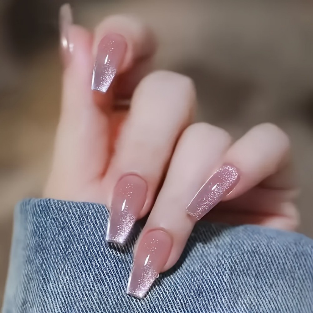 24枚入り キラキラピンクグリッター キャットアイデザイン  - Nail Art Design のレビューと価格